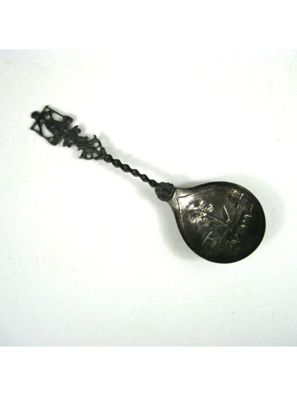 Milk Maid Vintage Silver Plated Spoon Folk Farm Life Repousse Bowl